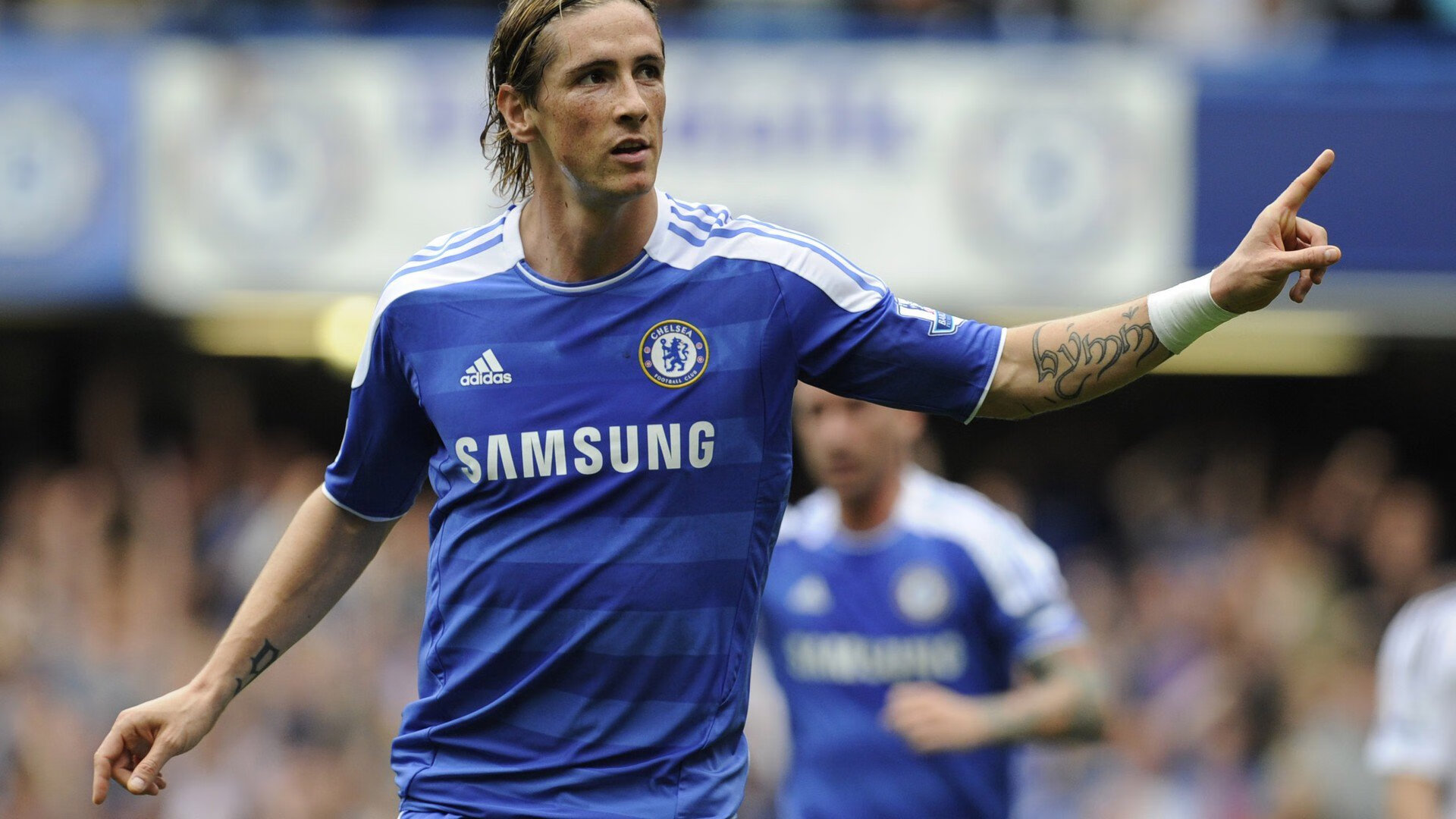 当安菲尔德遇见波斯湾，富安健洋在利物浦对阵伊朗的足球奇缘中刷新纪录